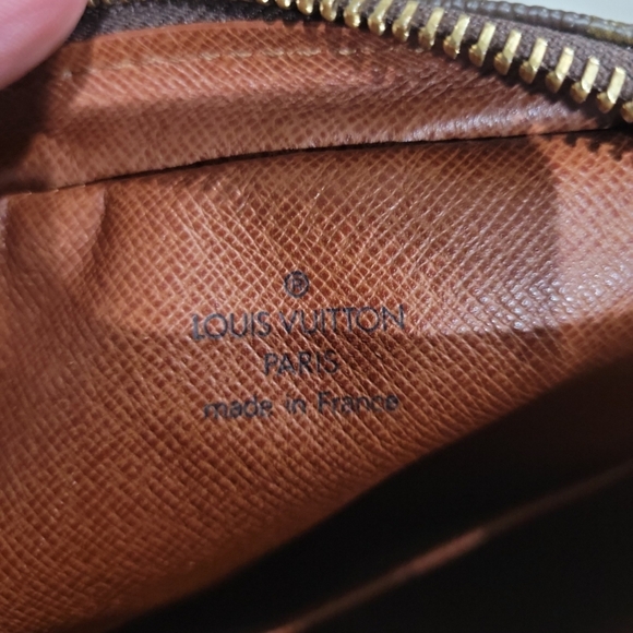 Louis Vuitton Monogram Amazone Bag - Picture 10 of 11